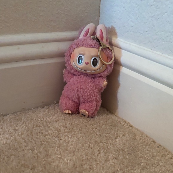 POP MART Other - Labubu authentic